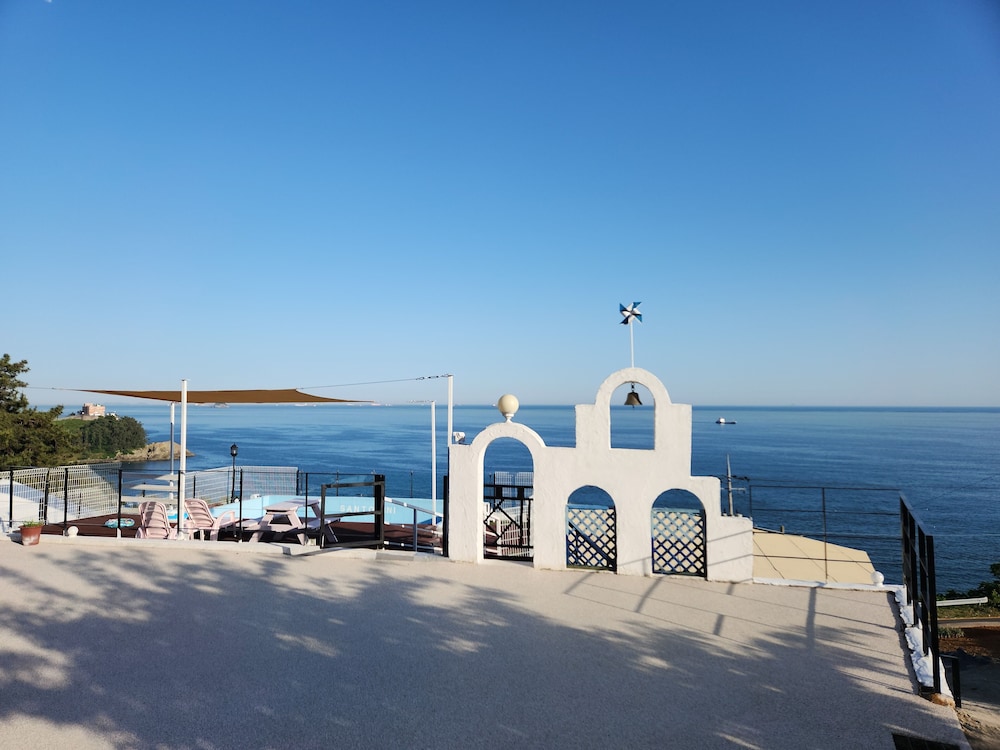 Namhae Santorini N Pension 35/50