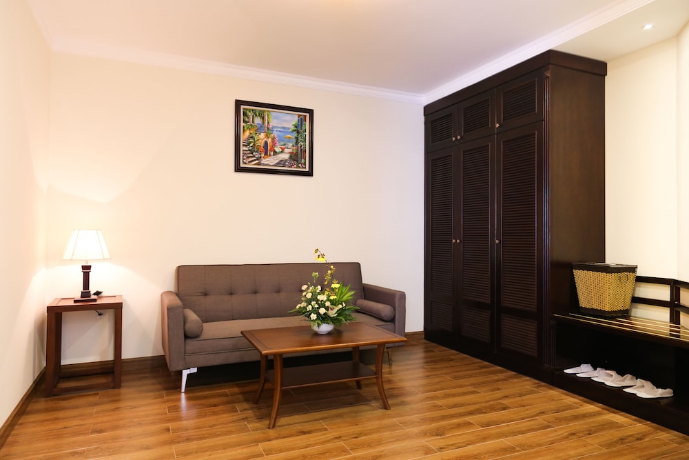 Iris Dalat Hotel 36/54
