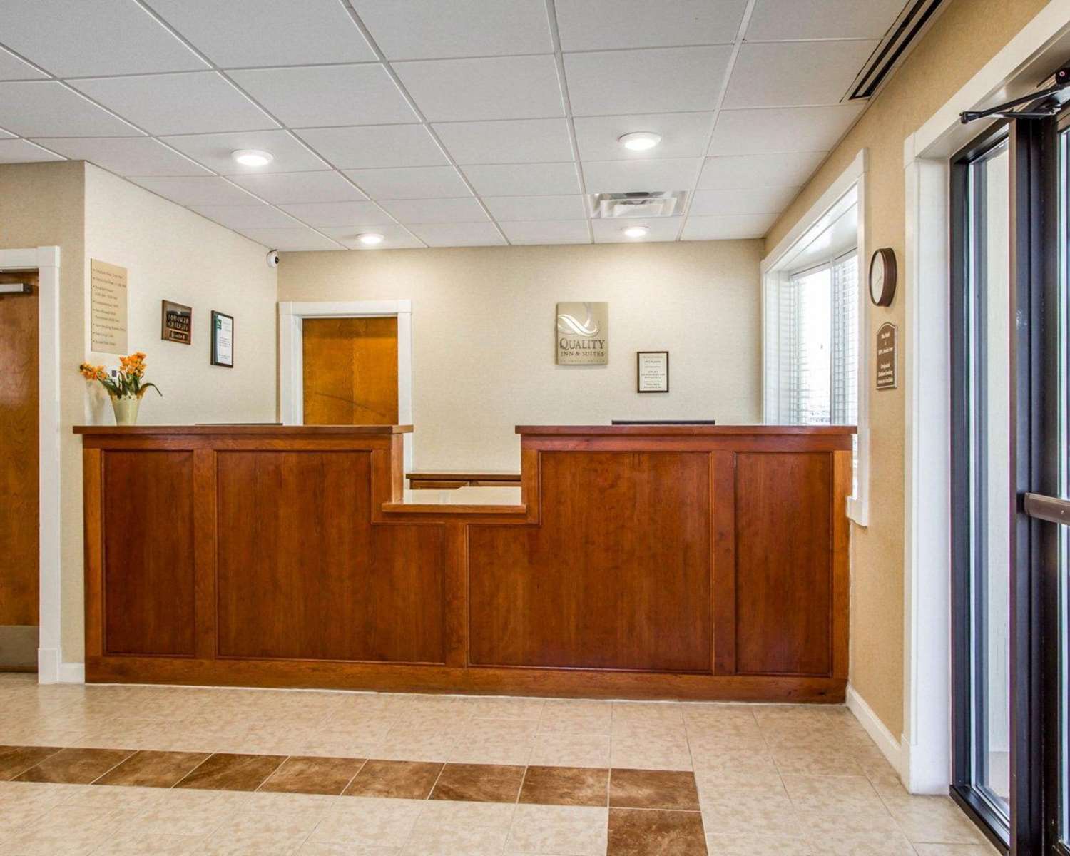 Quality Inn & Suites South Portland, ME 3/12