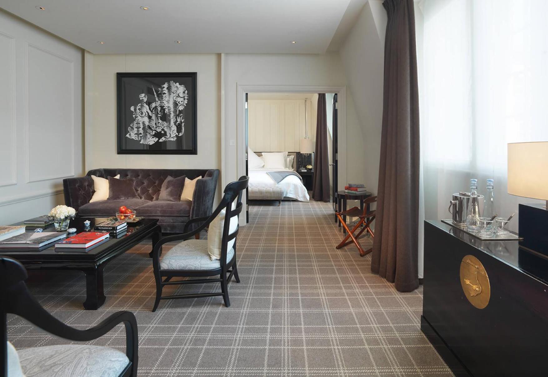 جناح بريميير، Rosewood London 2/4