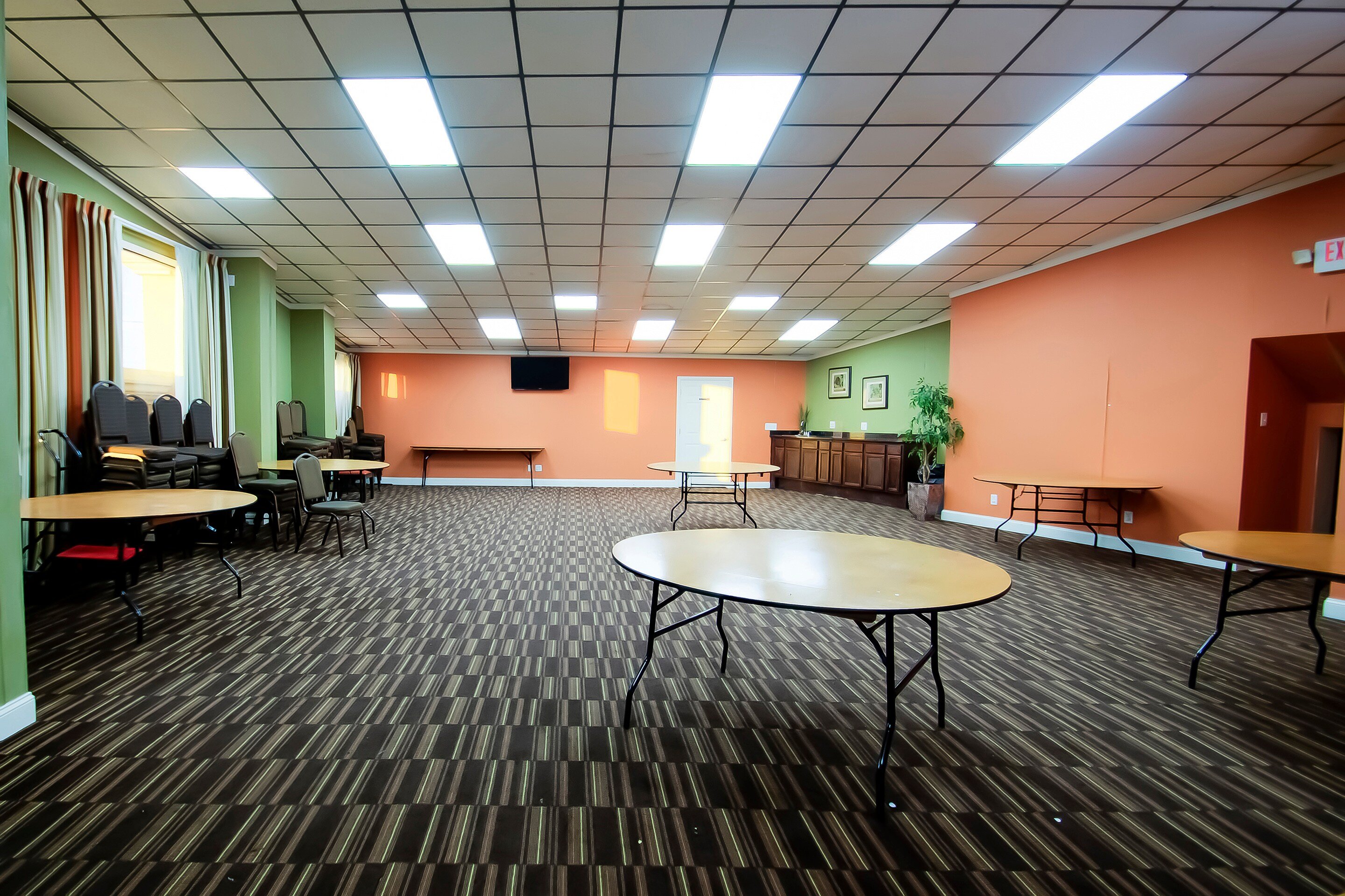 Cypress Inn & Suites Washington 6/14