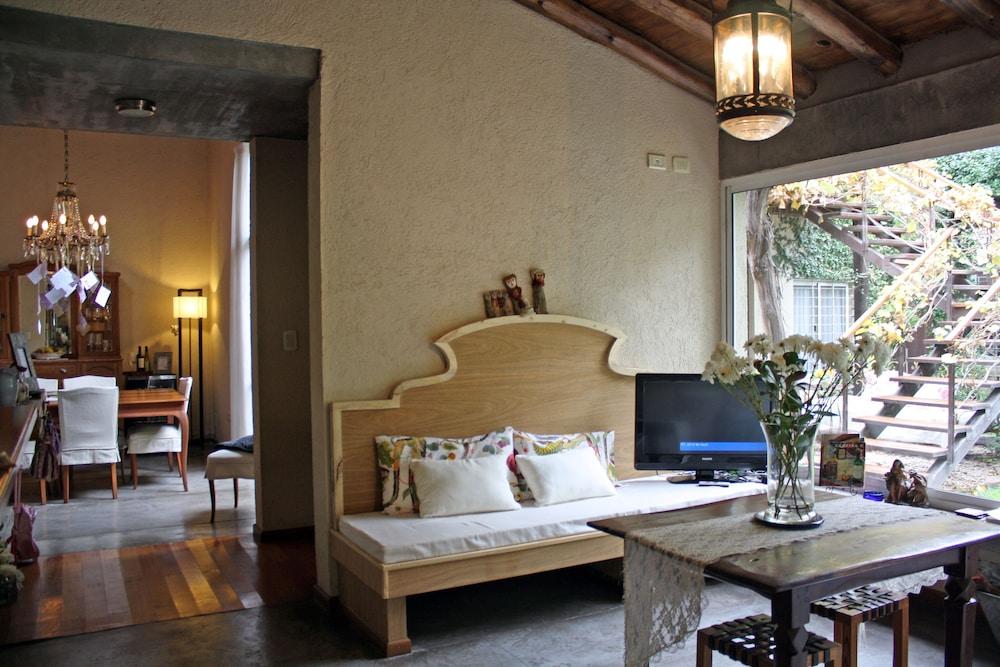 CASA LILA 8/30