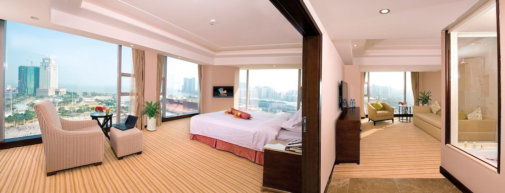 L Hotel Changsheng 29/62