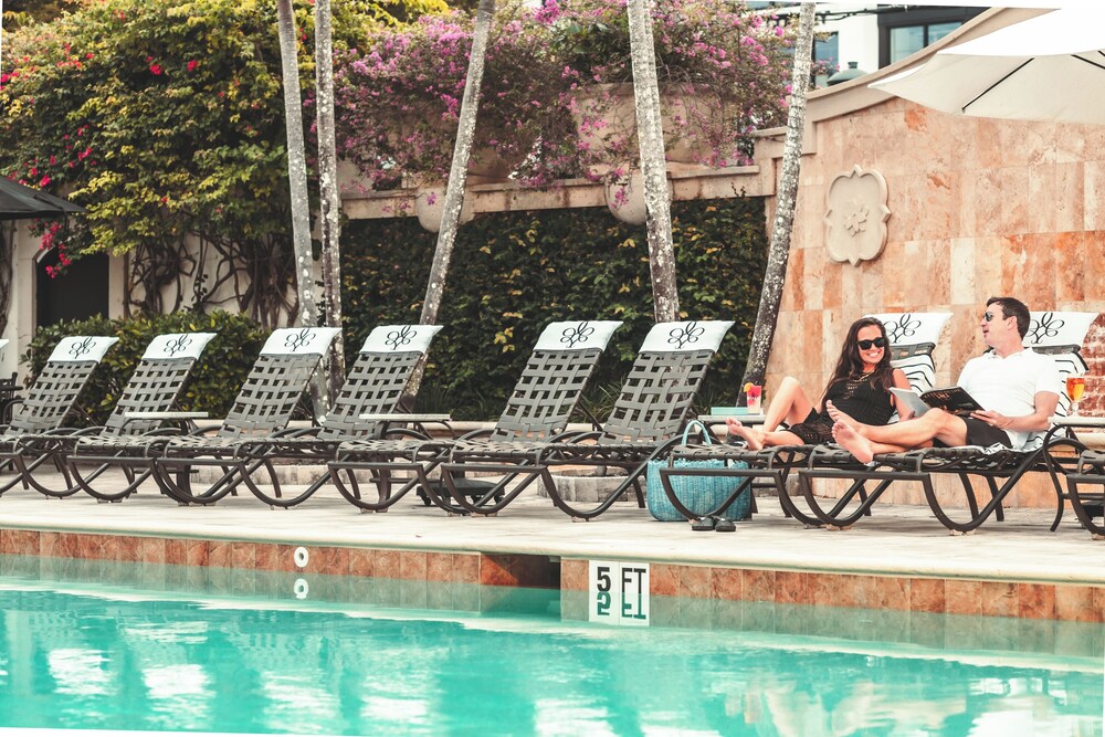 Bellasera Resort 6/74