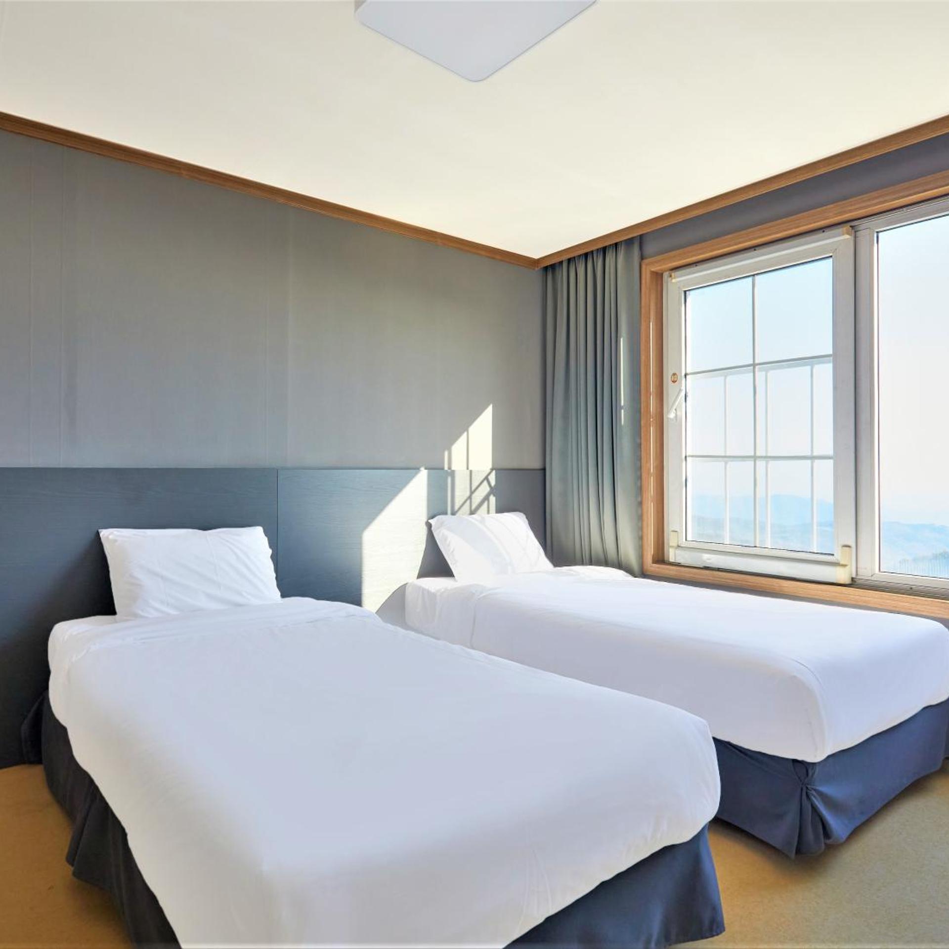 Villa, 30 Pyeong, Top Floor