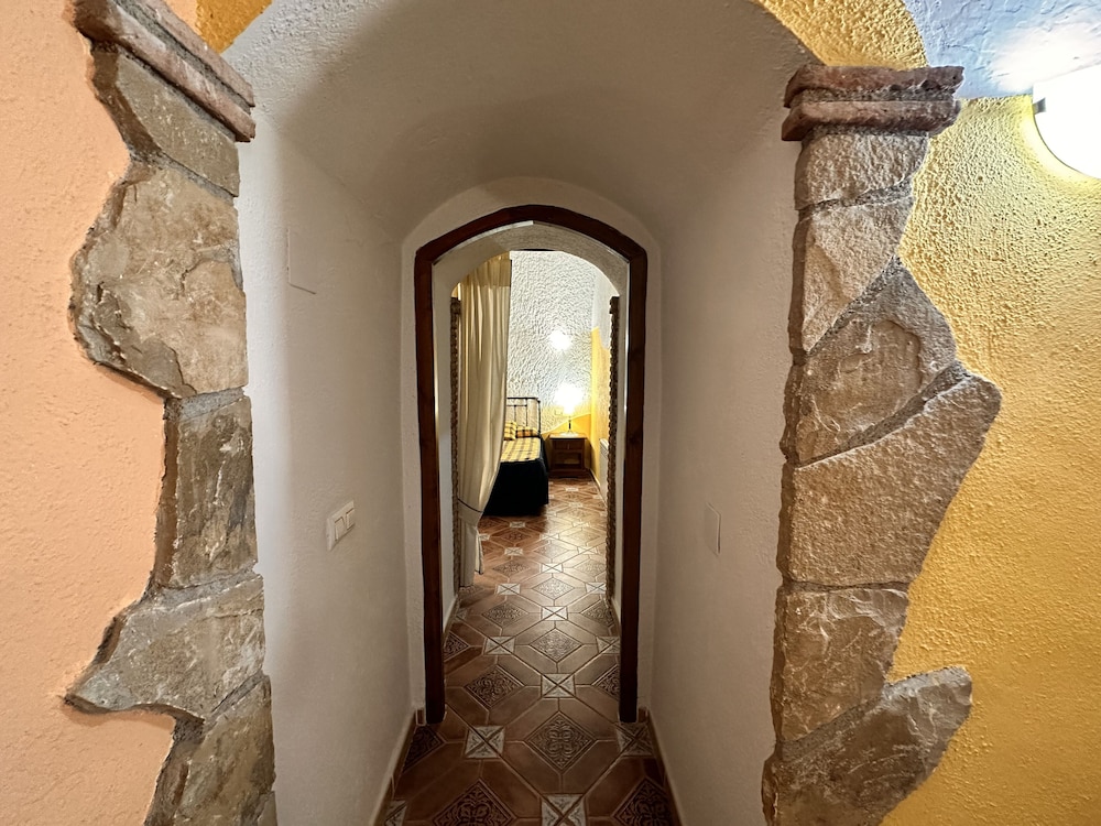 Cuevas La Granja 15/50