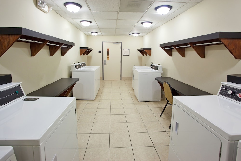 Staybridge Suites Columbus - Fort Moore 20/32