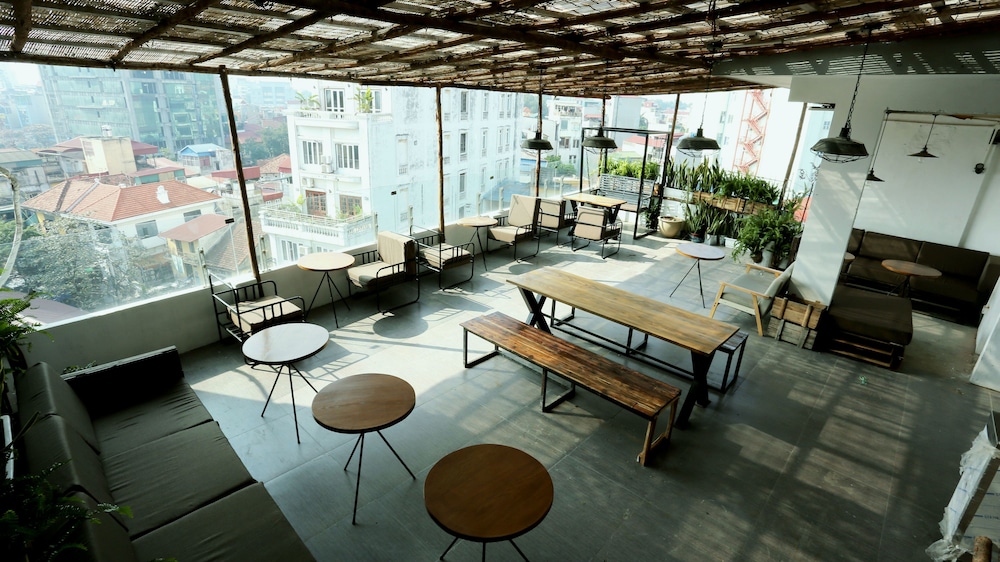 Soft Pillow Hostel - Adults Only 31/45