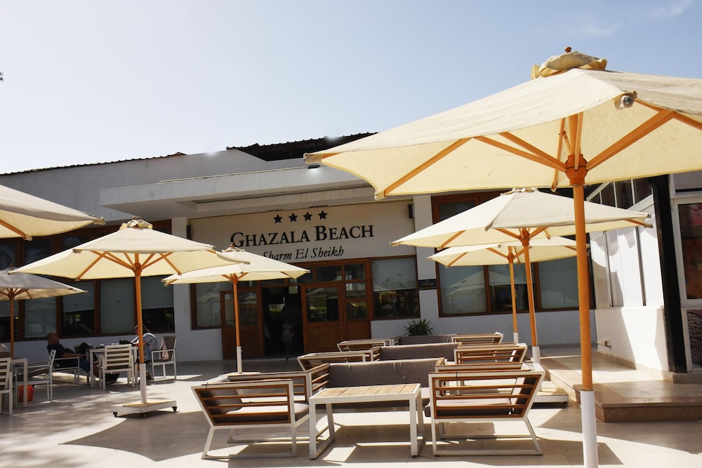 Ghazala Beach Hotel 3/50