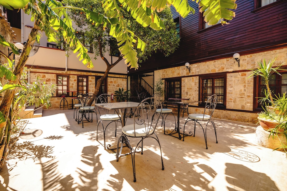Mediterra Art Hotel 43/50