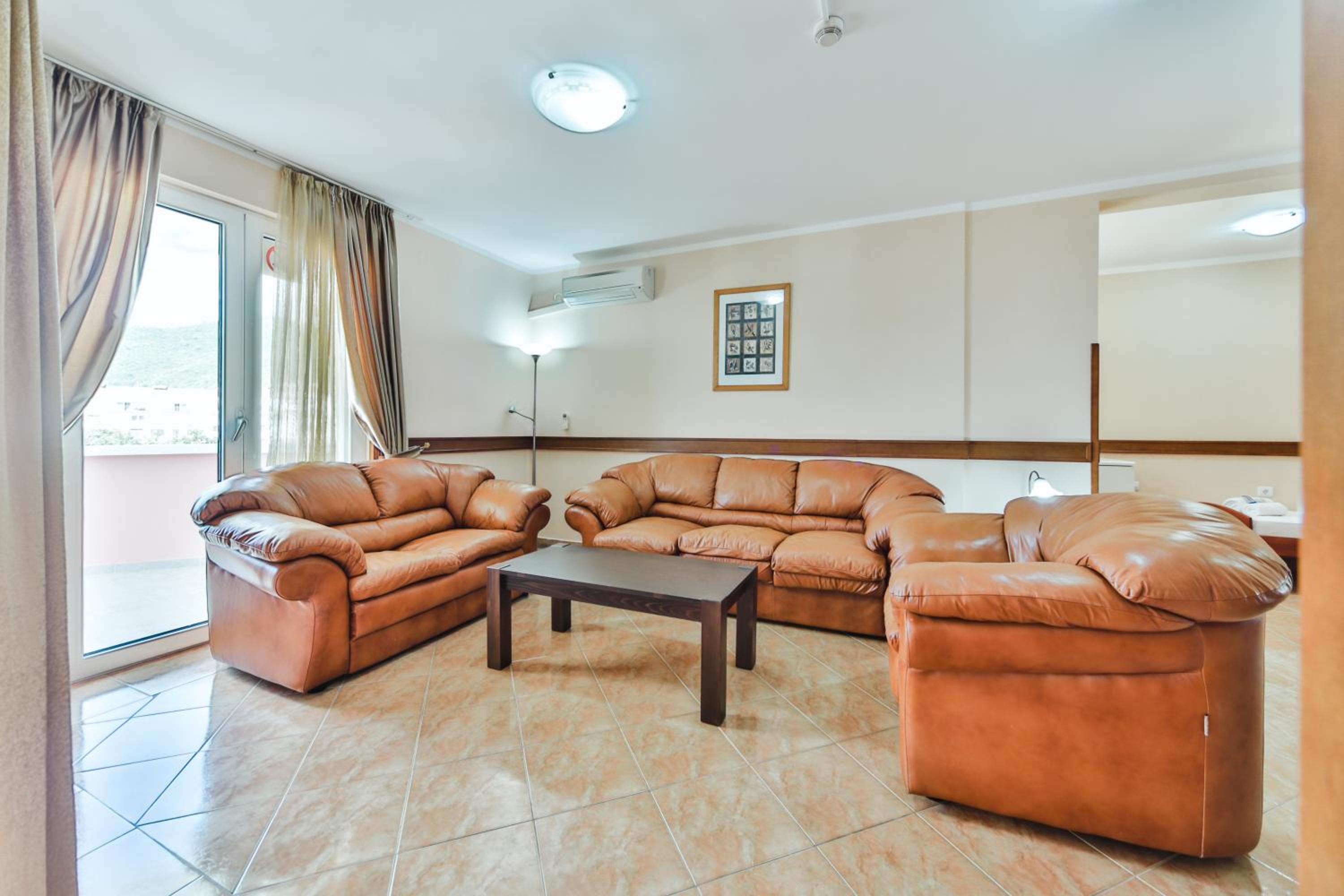 Garni Hotel Koral 26/50