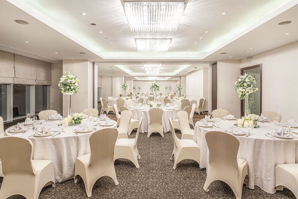 Joy Nostalg Hotel and Suites Manila 44/50