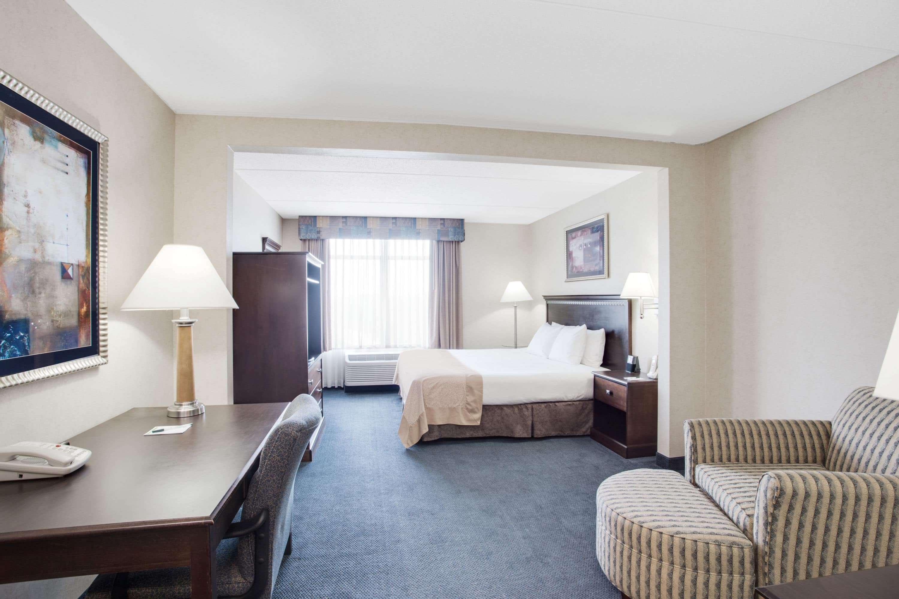 Room, King Bed