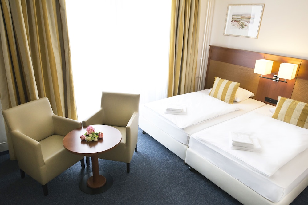 HOTEL MARTTEL 23/62