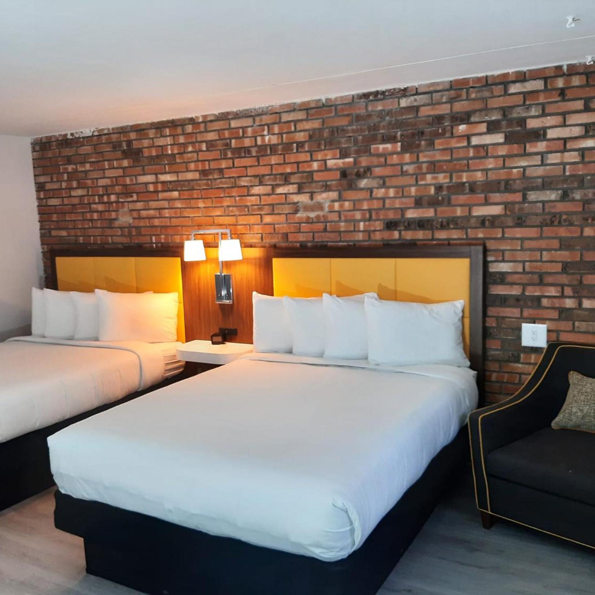 Penn Lodge Hotel & Suites 9/50