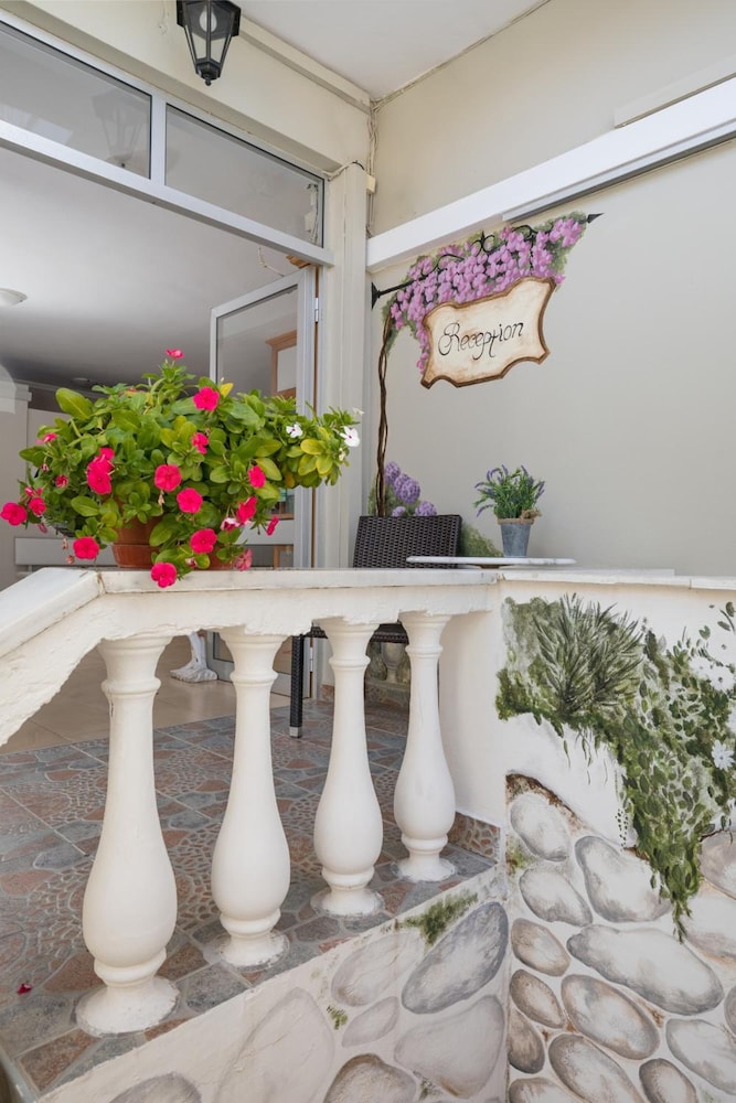 Bella Vista hotel & studios Corfu 14/72