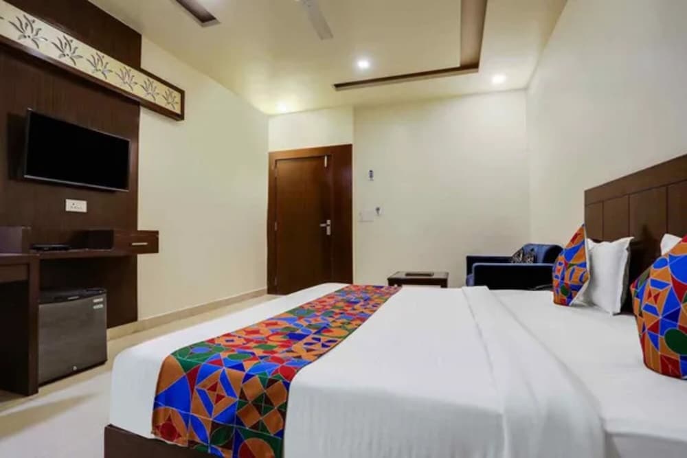 NIRMAL RESIDENCY 25/47