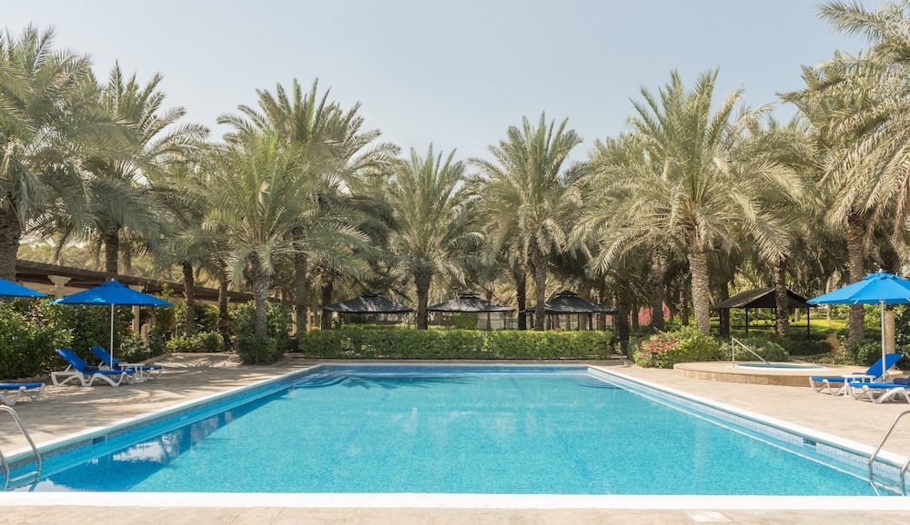 Coral Beach Resort Sharjah 12/37