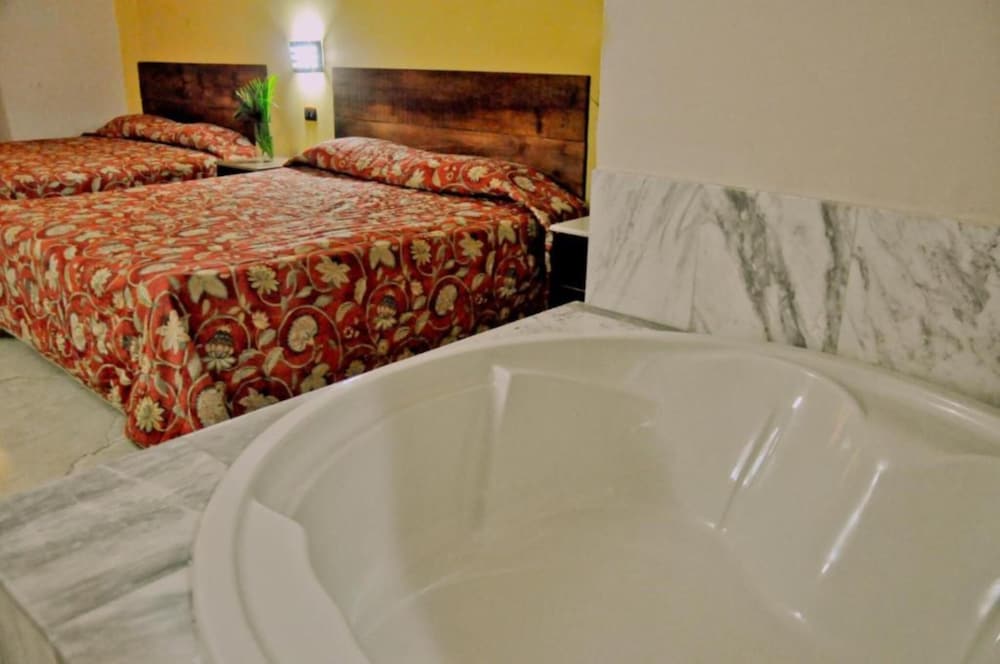 Executive, Studio, Suite, Sofa