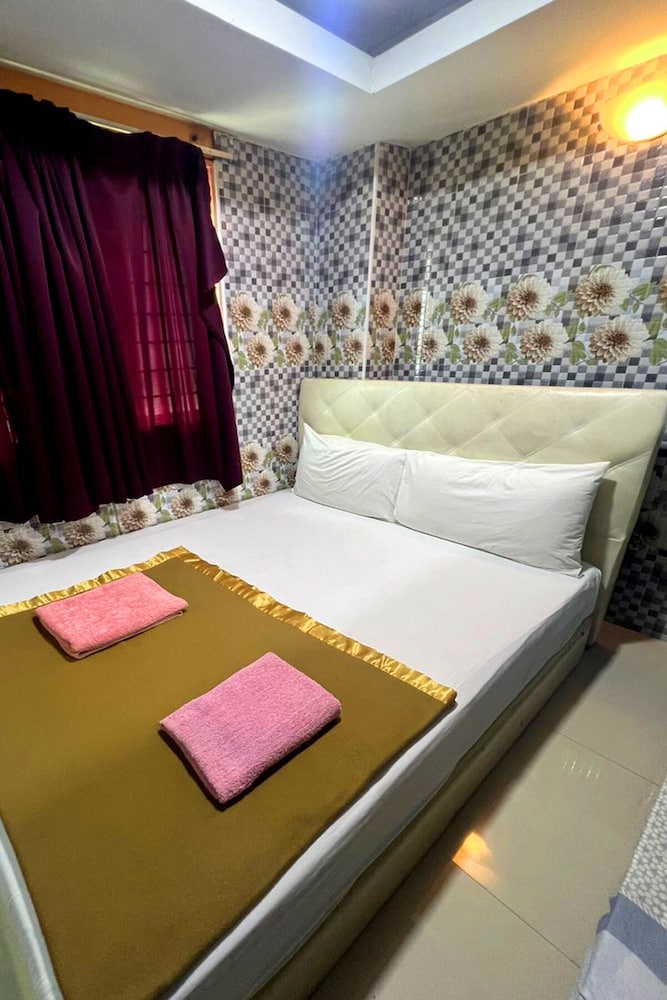 Batu Caves Business Hotel 12/21