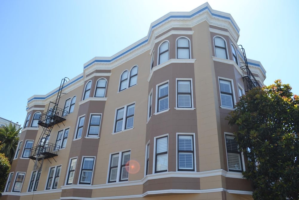 Alpha Inn And Suites (Ex.Knights Inn San Francisco/On Lombard Street) 12/37