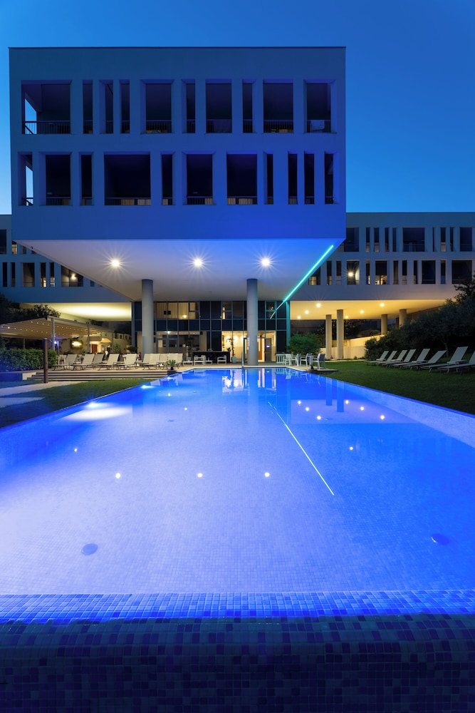 Hotel Salona Palace 6/70