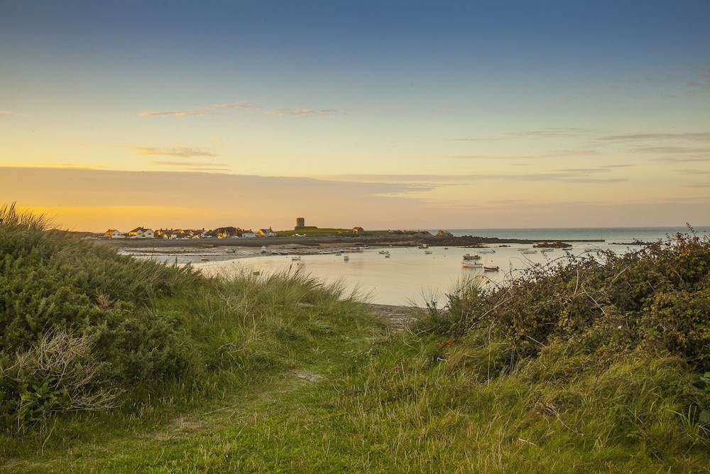 Peninsula Hotel Guernsey 28/37