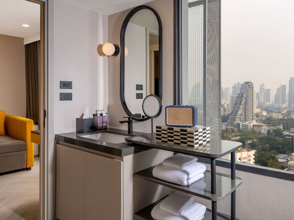 TRIBE Living Bangkok Sukhumvit 39 44/50