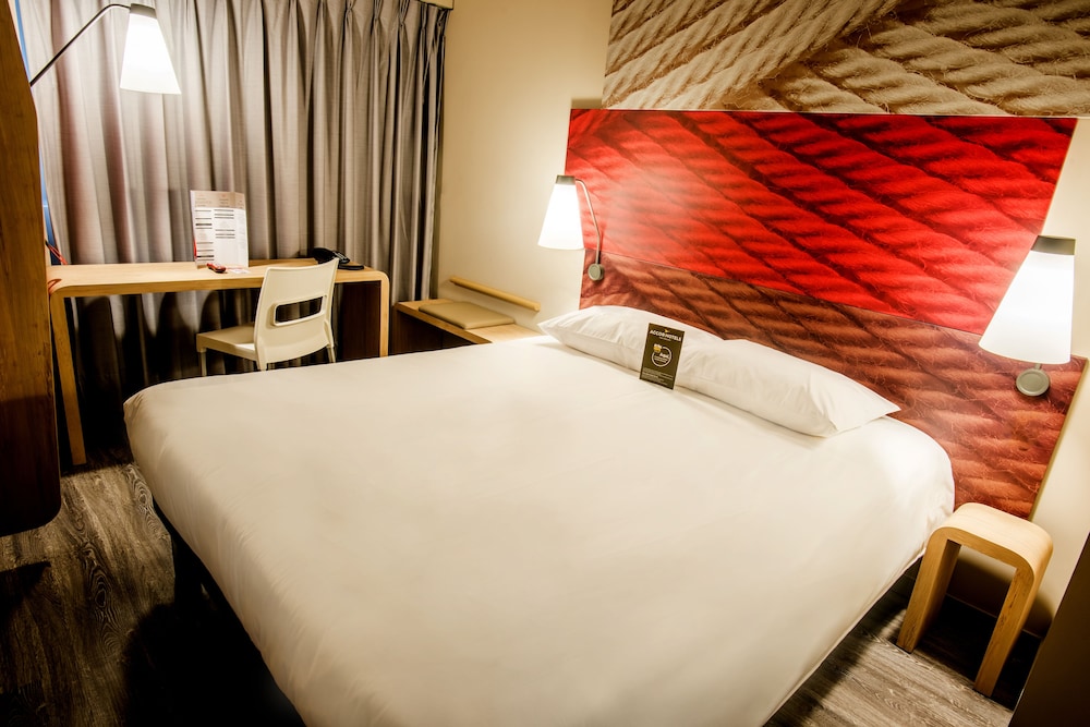 Ibis Apartado 13/67