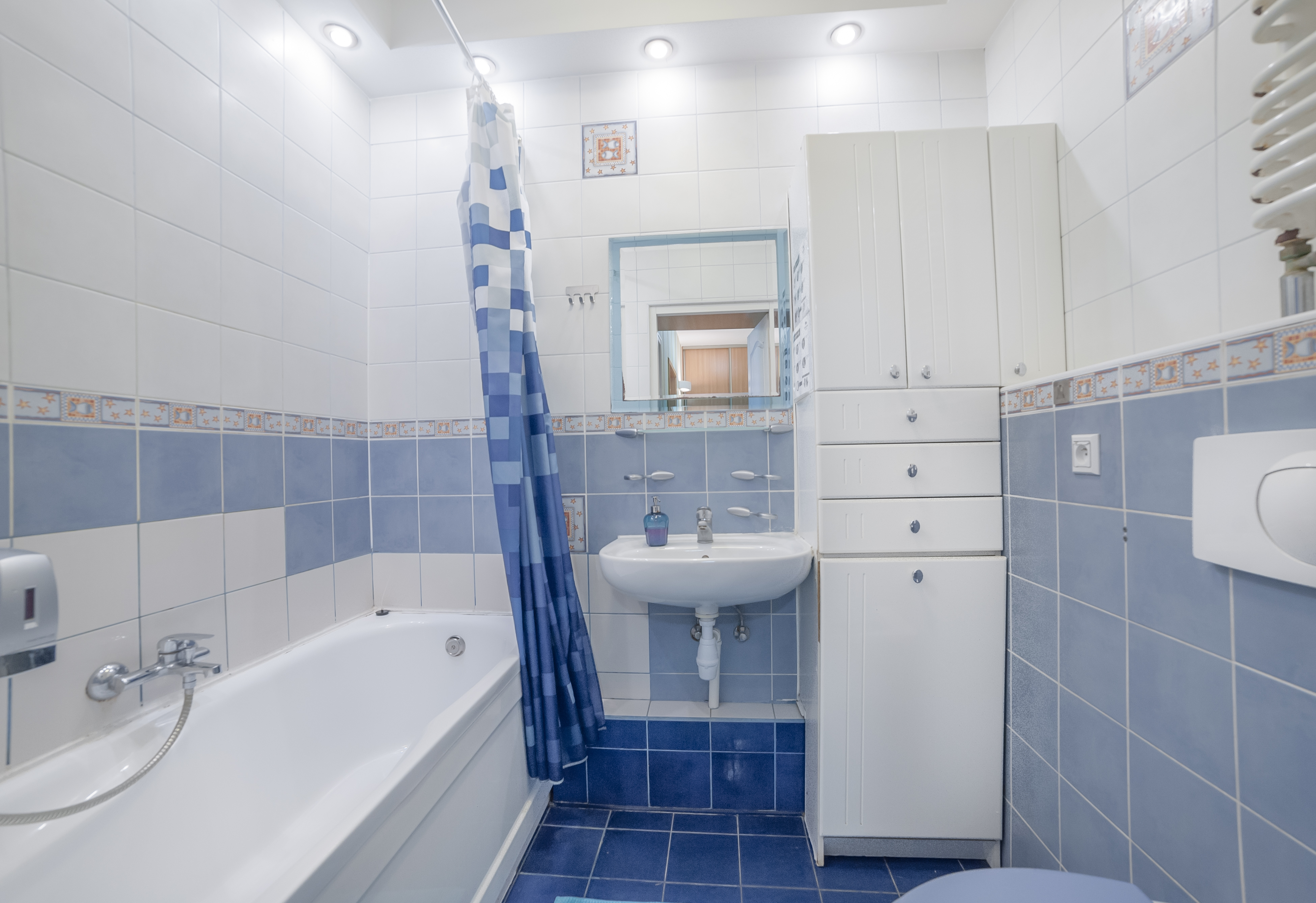 Tamka Hostel 48/50
