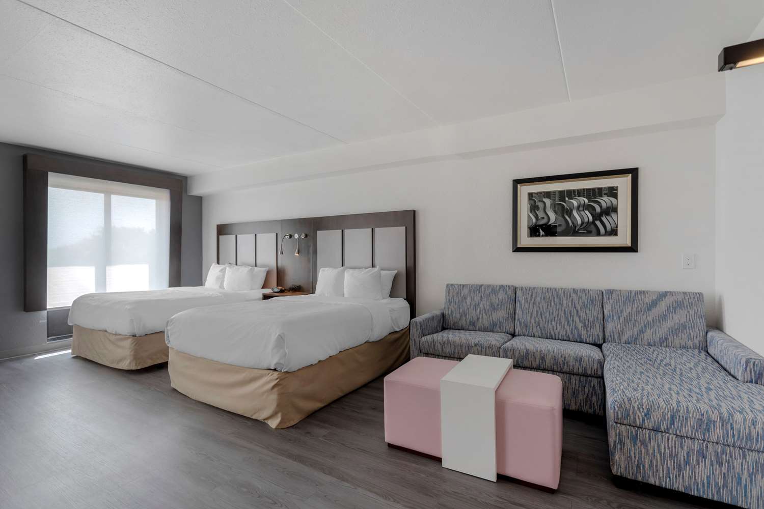 Comfort Suites Mount Juliet 8/57