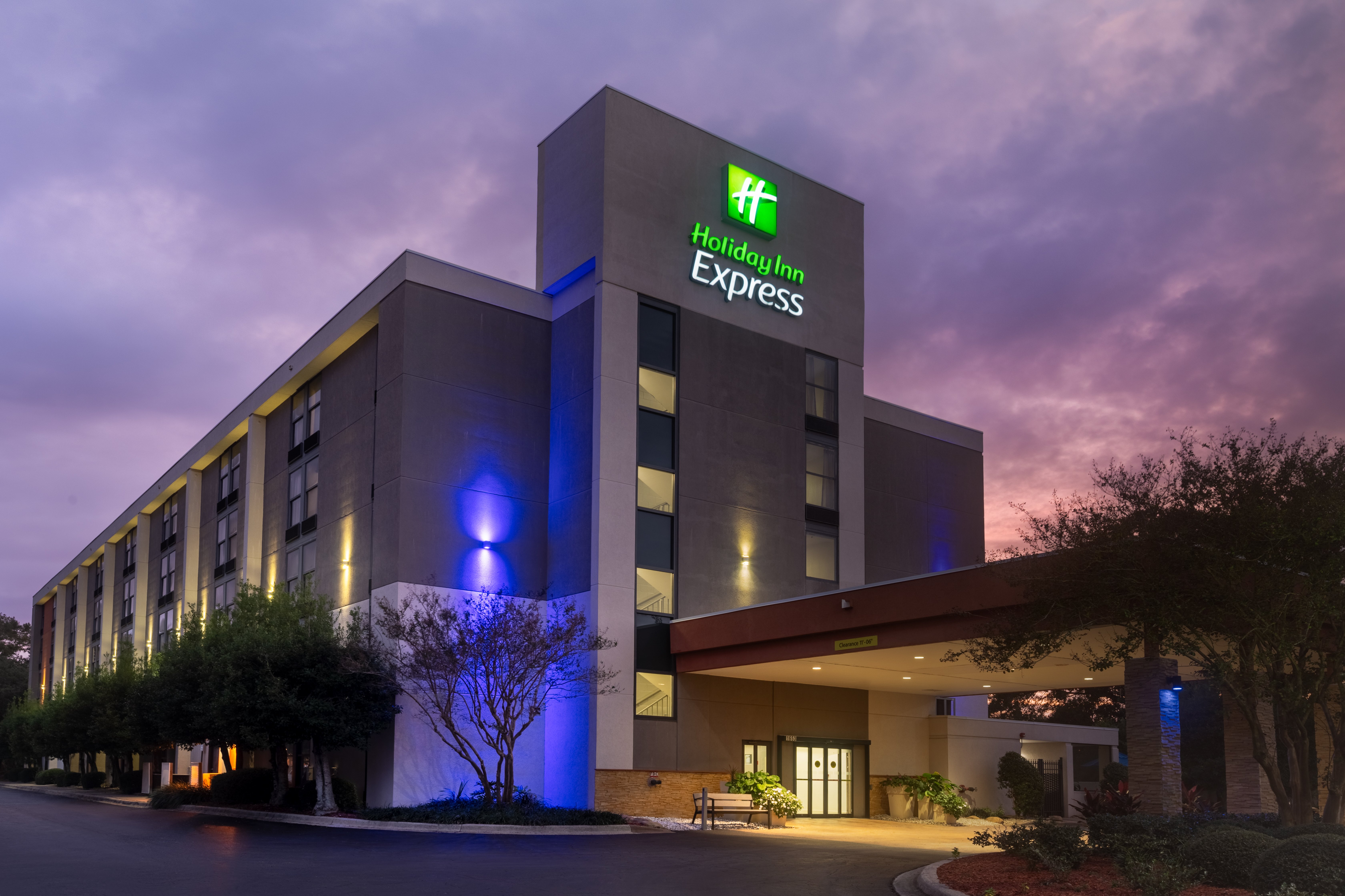 Holiday Inn Express Tallahassee - I-10 E 1/33