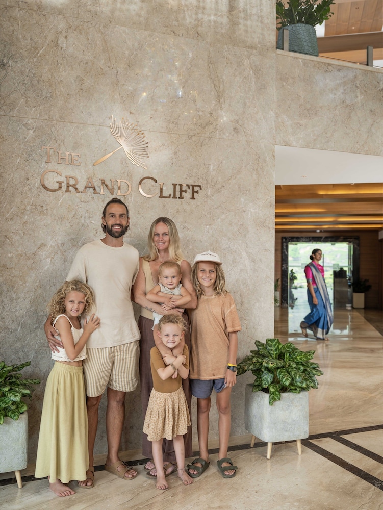 The Grand Cliff Resort Munnar 7/48