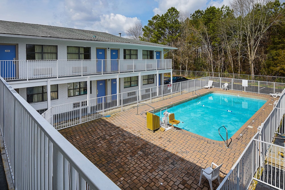 Motel6 Chattanooga, TN 8/43