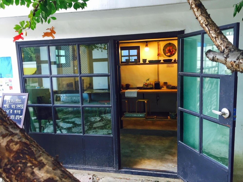 Dowon Guesthouse 10/32