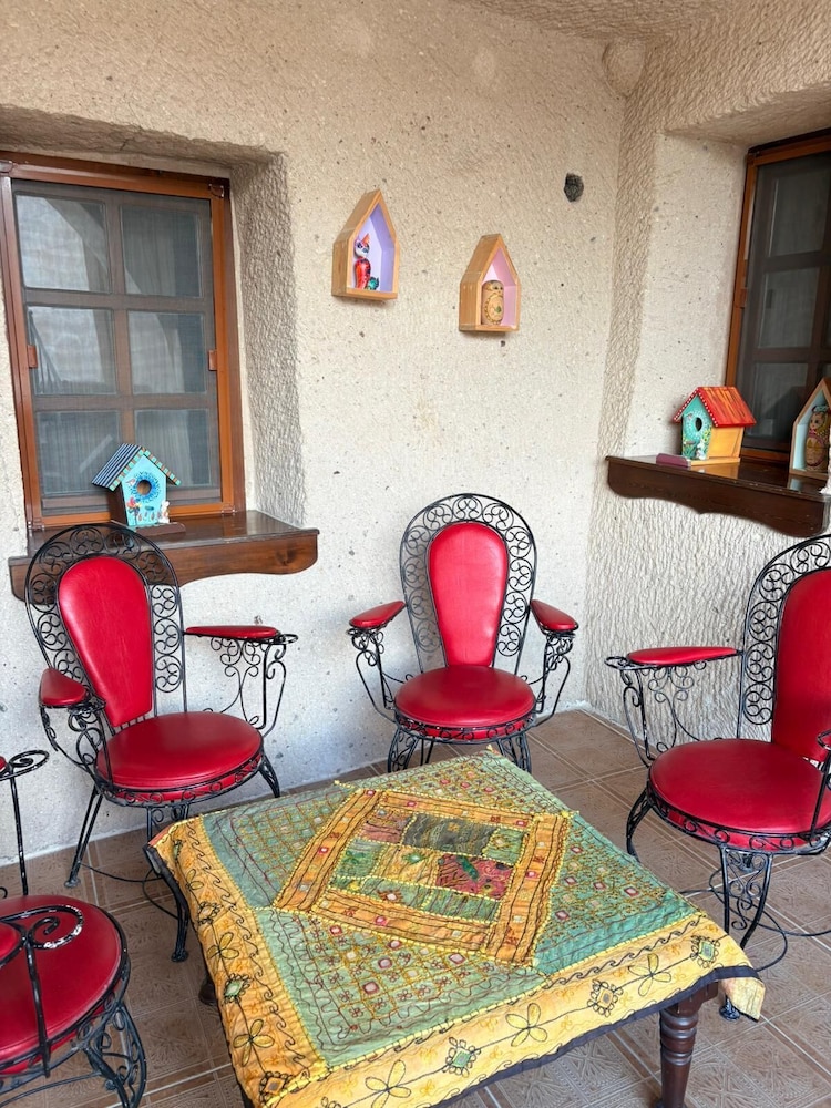 Nature Park Cave Hotel 30/46