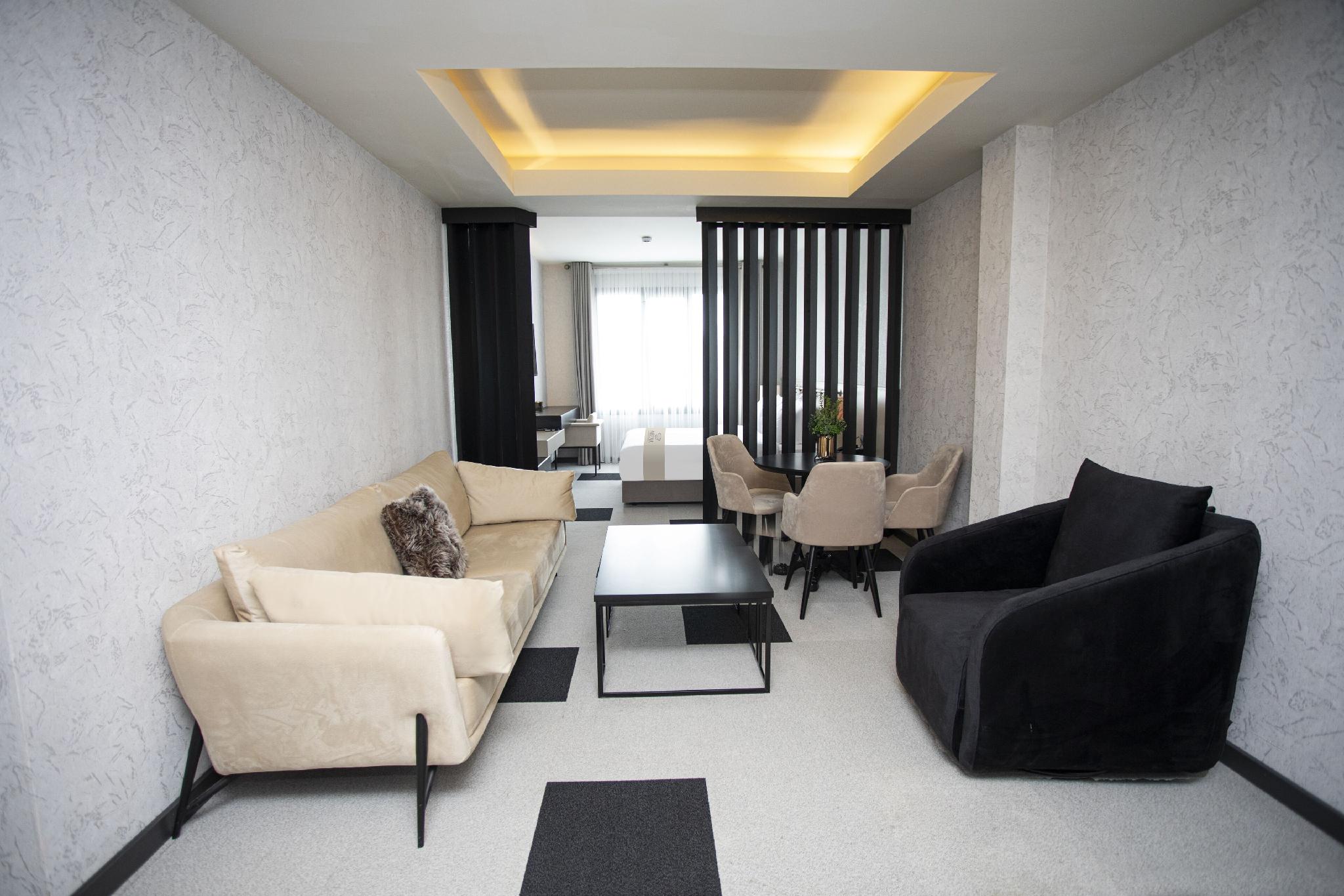 The Arena Hotel 15/25
