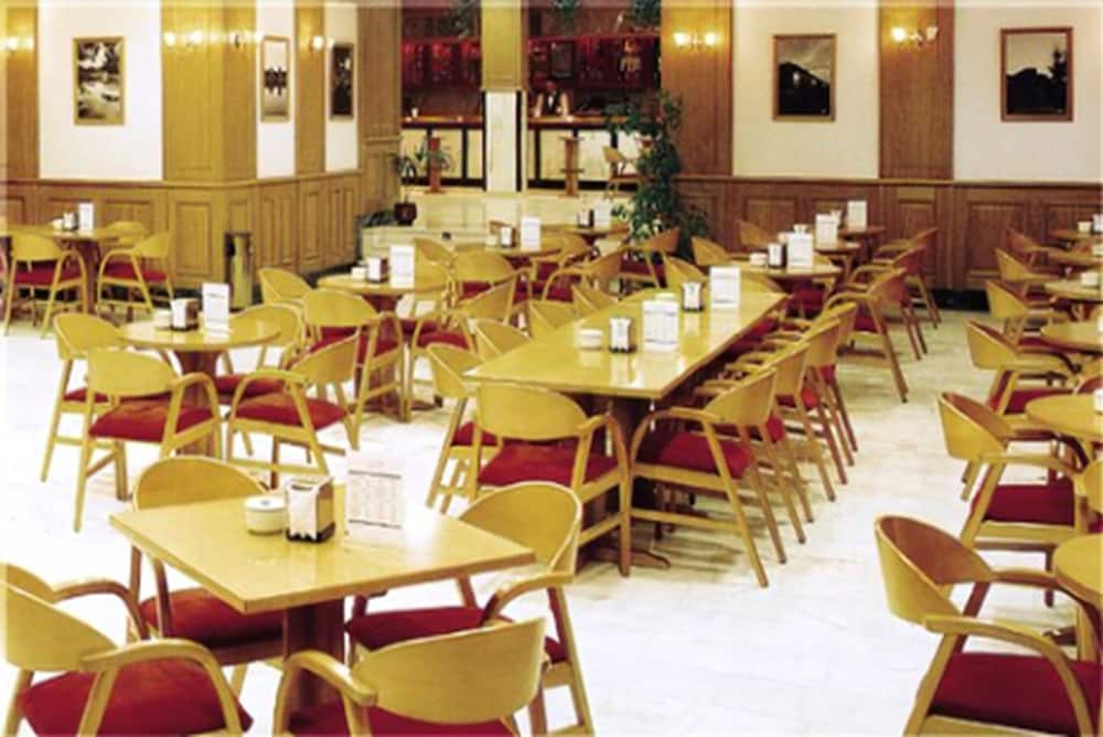 Scala Hotel 41/57