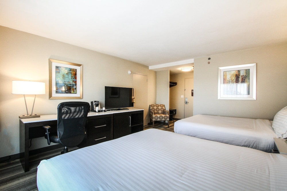 Holiday Inn Express San Diego Downtown 20/56