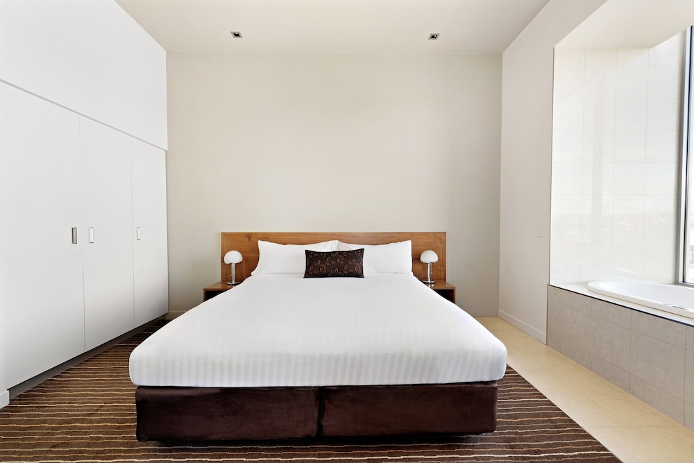 Mantra Charles Hotel Launceston 27/67