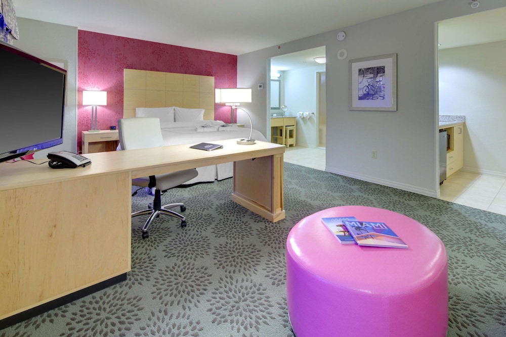 Hampton Inn Suites By Hilton Miami Brickell Downtown 60/65