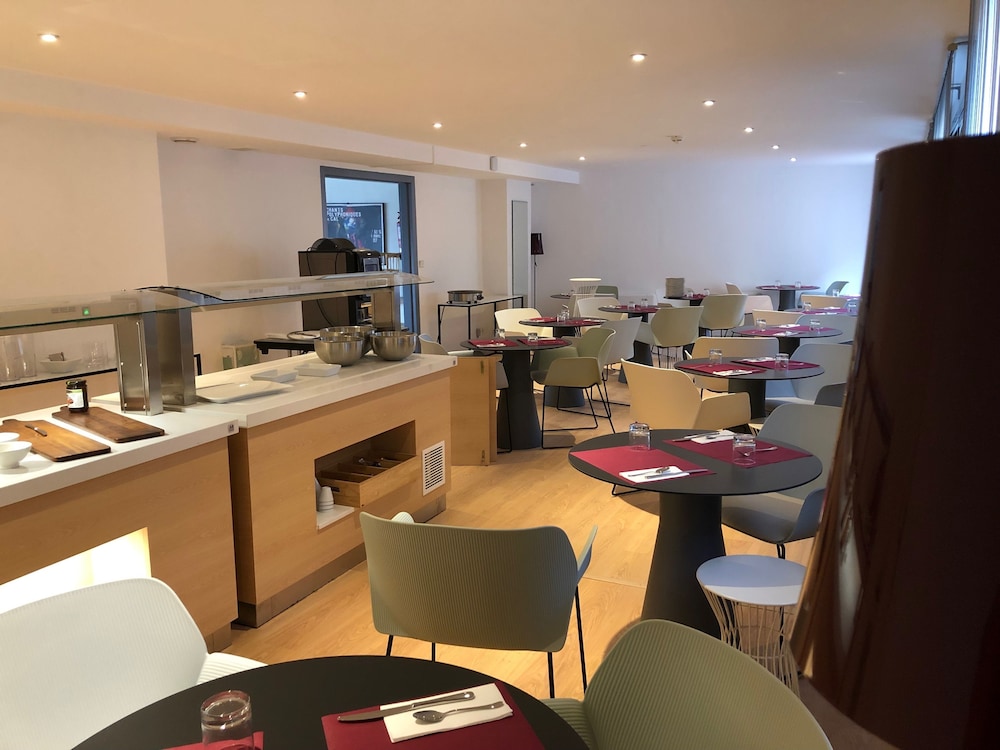 Mercure Ajaccio Centre 60/76