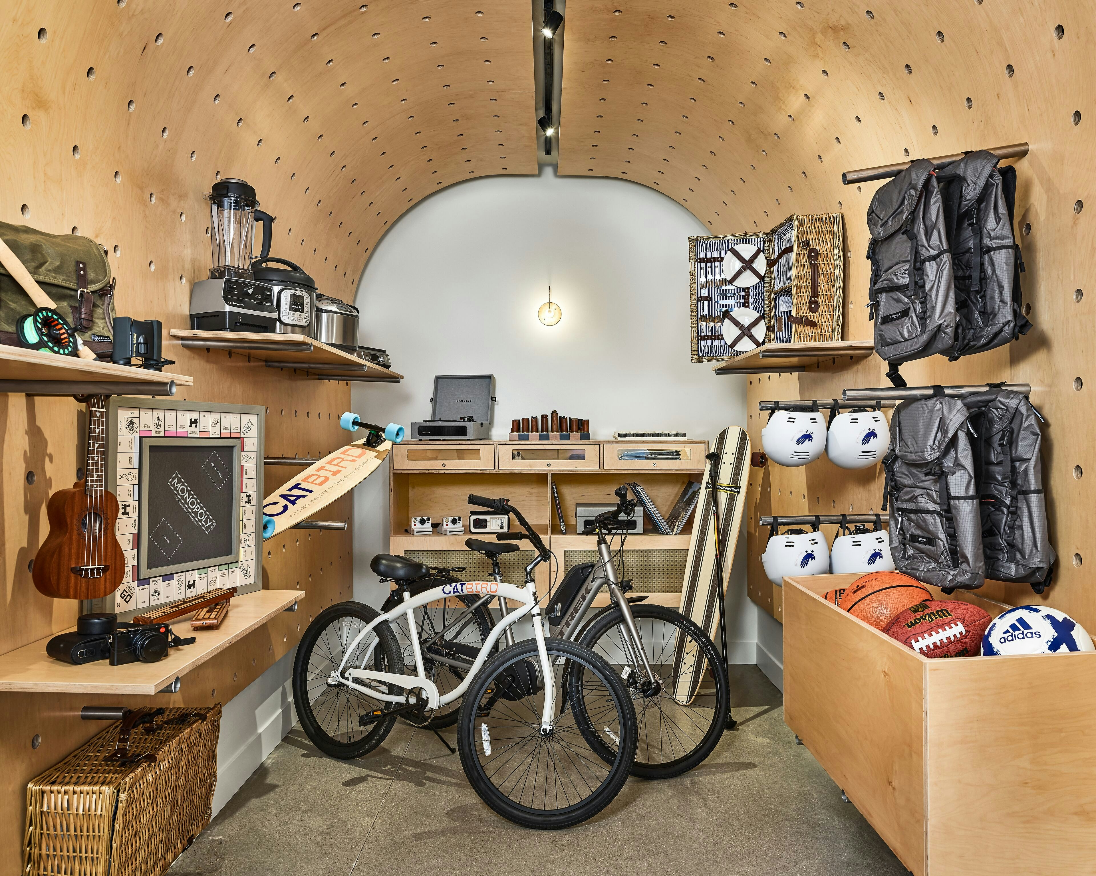 Catbird Hotel 17/50