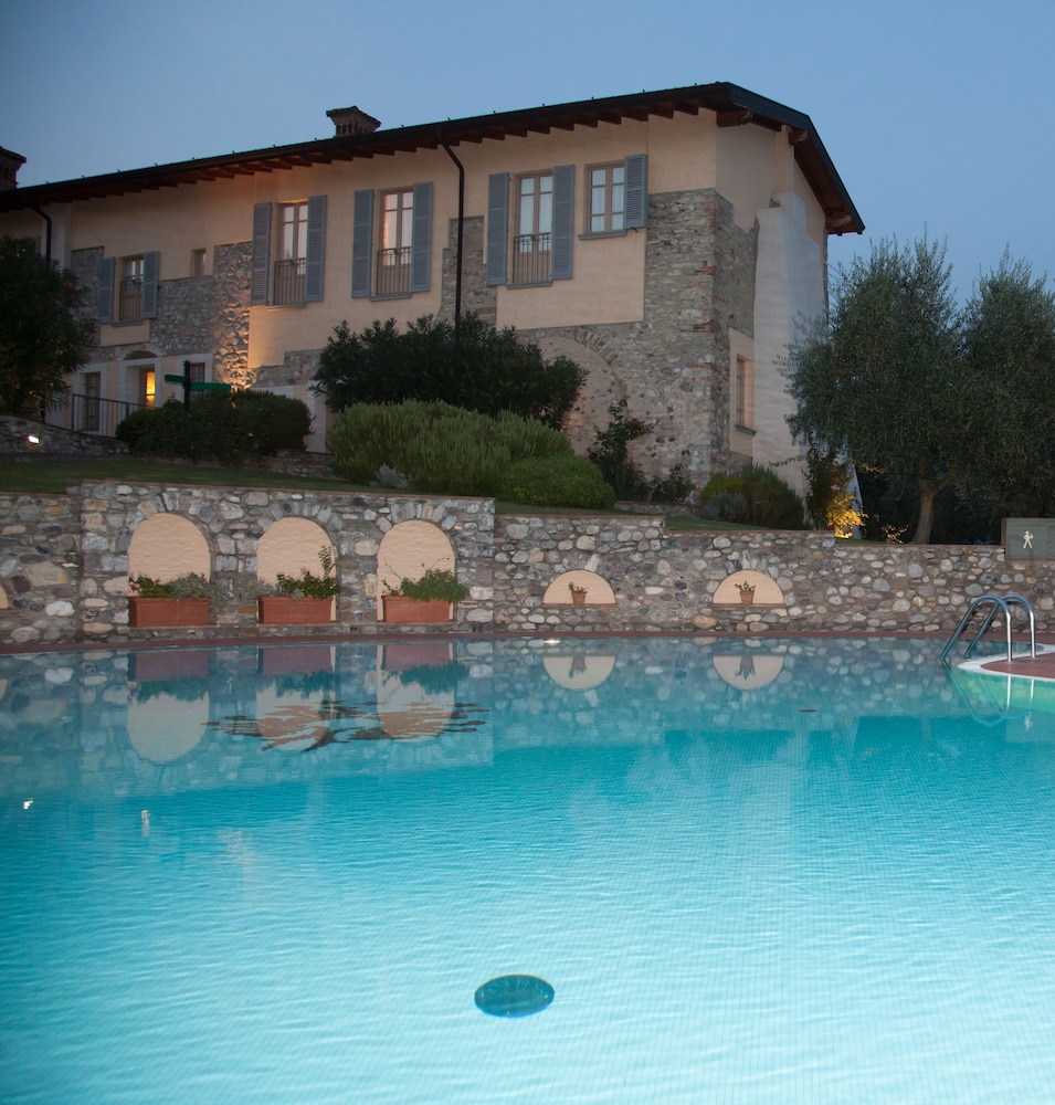 Relais Mirabella 35/45