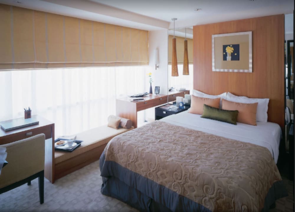 Taj Wellington Mews Luxury Residences 9/63
