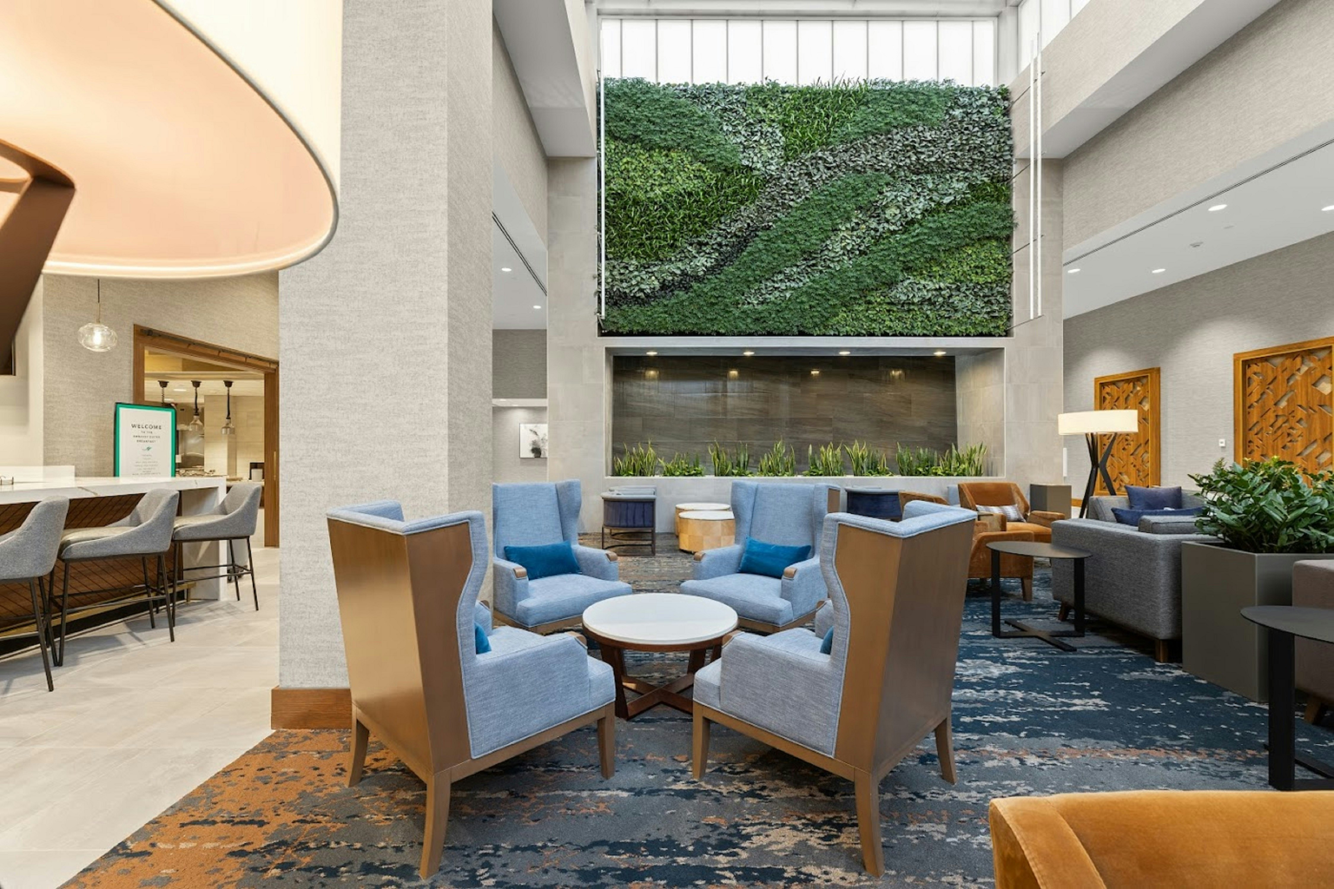 Embassy Suites by Hilton Irving Las Colinas 27/34