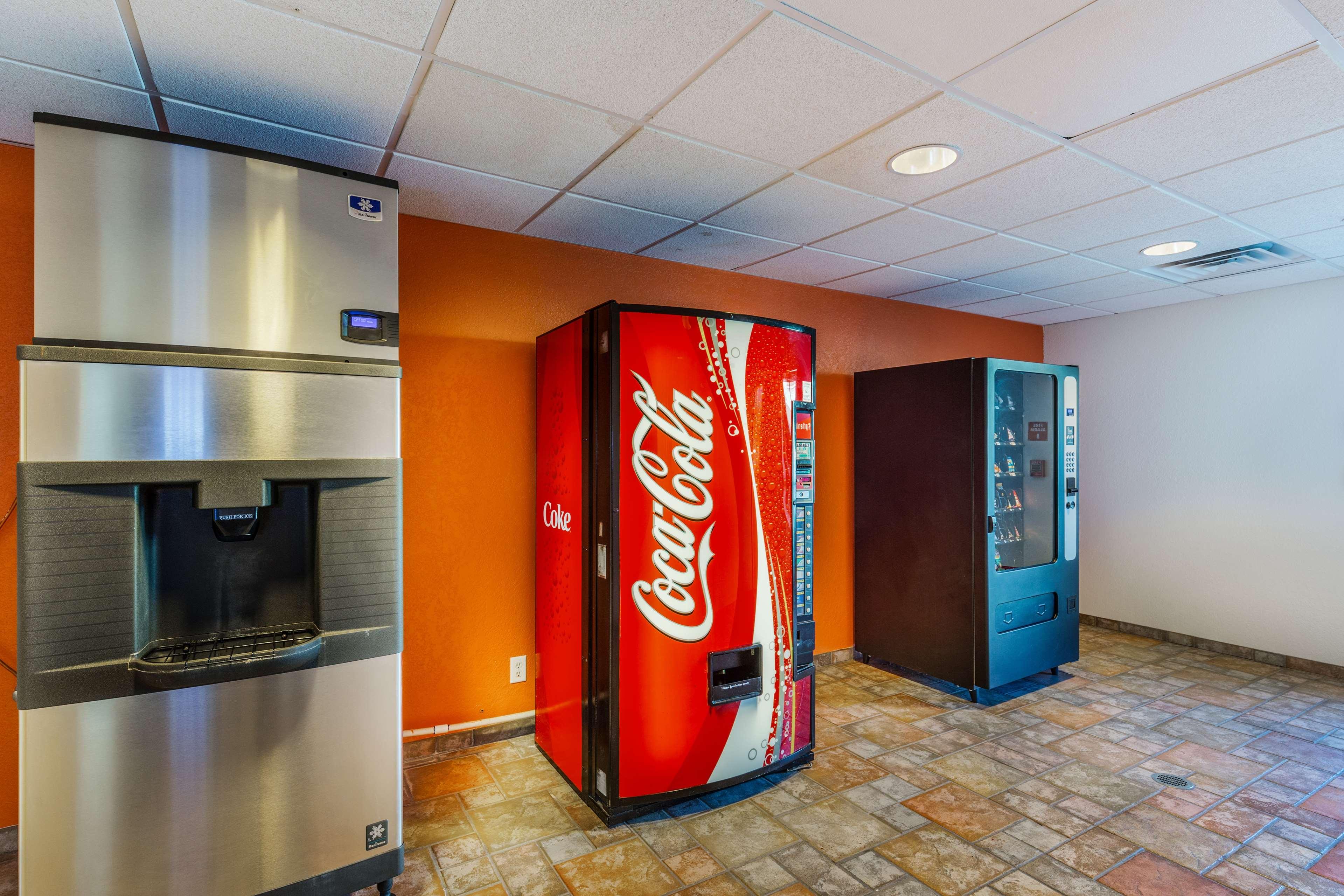 Motel6 Beatty, NV - Death Valley 11/32