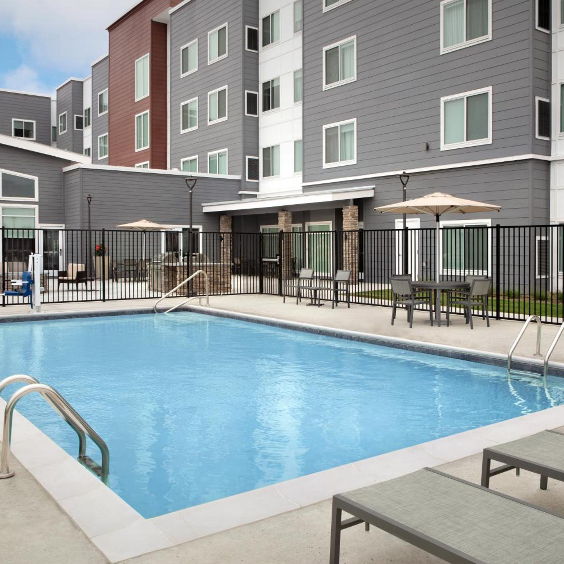 Residence Inn by Marriott San Antonio SeaWorld /Westover Hills 46/50