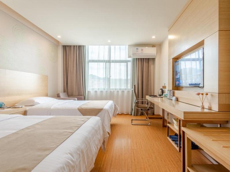 GREENTREE INN LIUAN HUOSHAN COUNTY YINGJIA AVENUE HOTEL 3/50