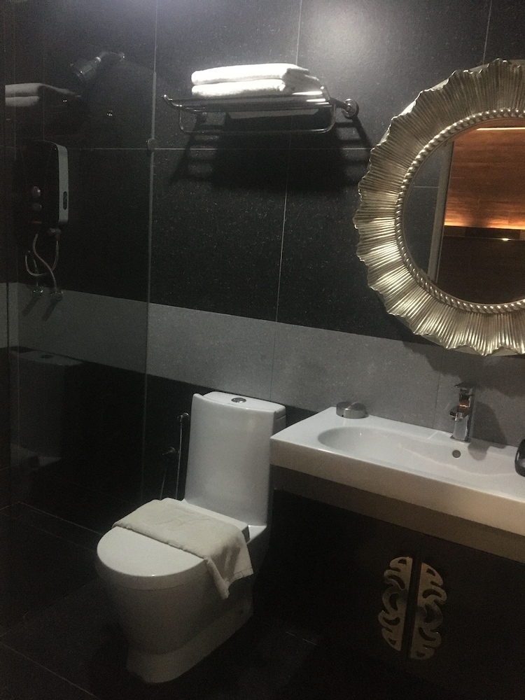 Hermess Hotel 41/41